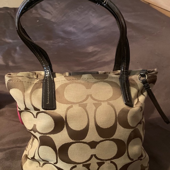 Coach purse - Picture 2 of 2